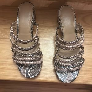 Saks Fifth avenue heeled sandals size 7